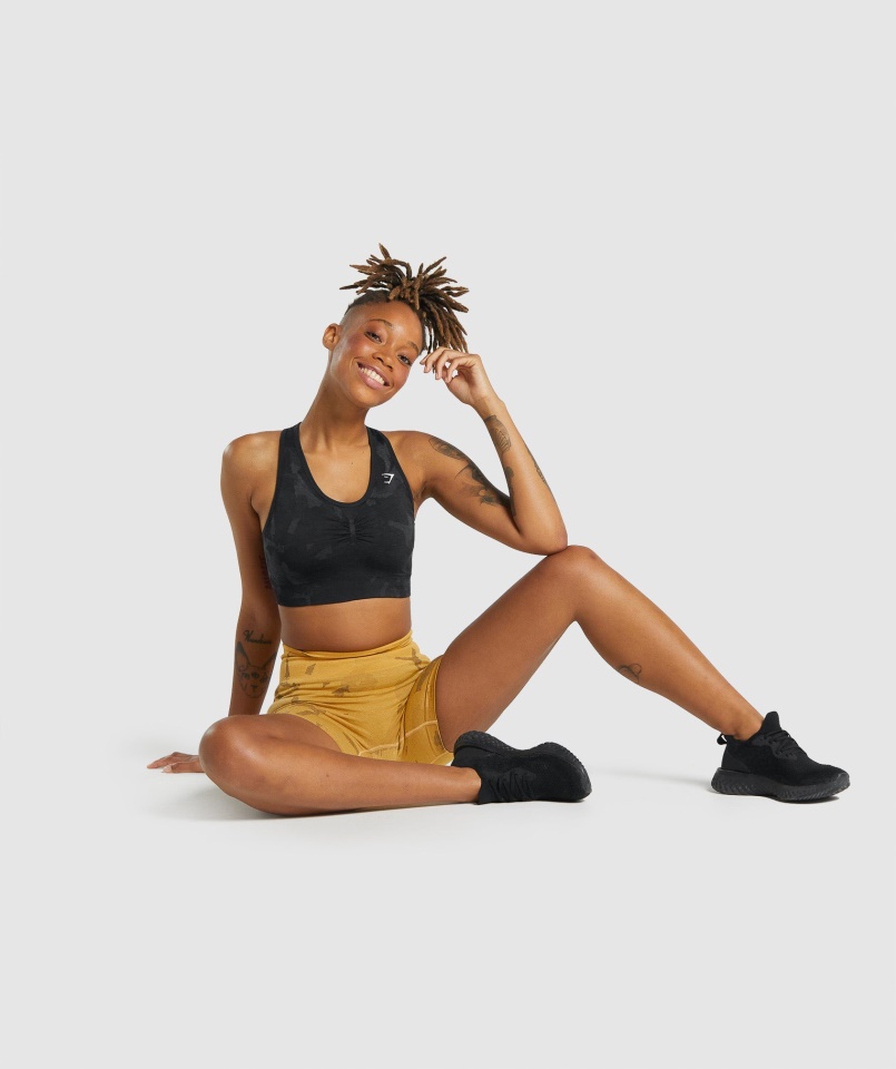 Gymshark Adapt Camo Seamless Racer Back Sport Melltartó Szavanna-fekete