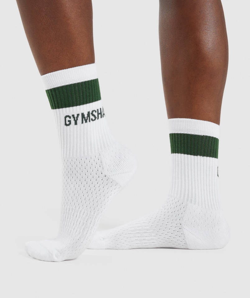 Gymshark Athletic Green Prémium Logós Crew Zokni