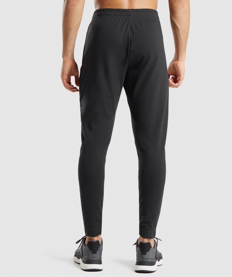 Gymshark Fekete Kritikus 2.0 Joggerek