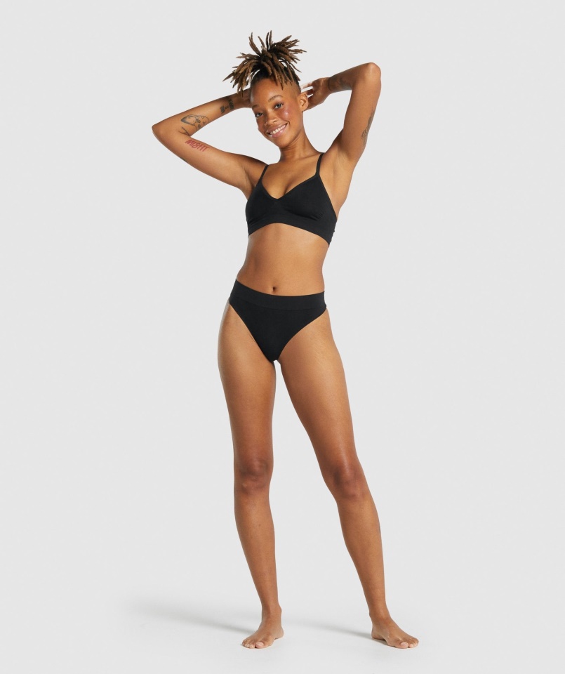 Gymshark Fekete Varrat Nélküli Alacsony Nyakú Karkötő